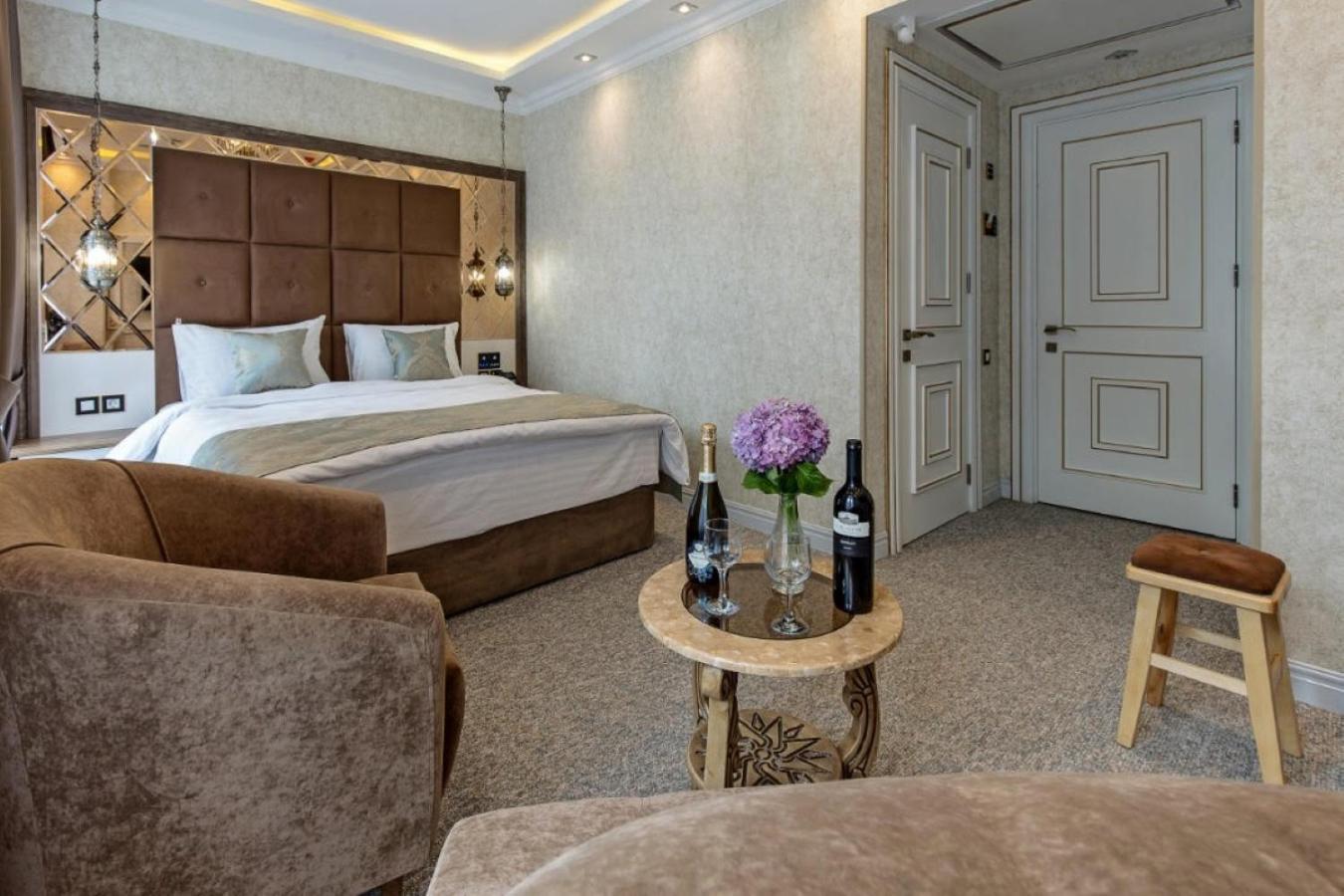 Hotel Aqua Freedom Tiflis Exterior foto